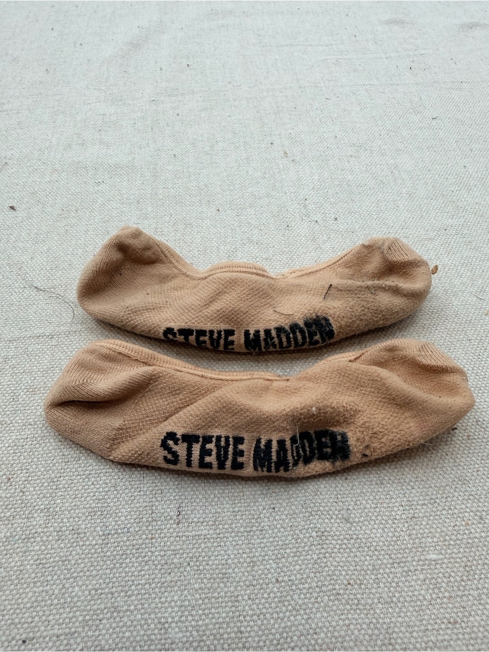 Steve Madden Beige No-Show Liner Socks